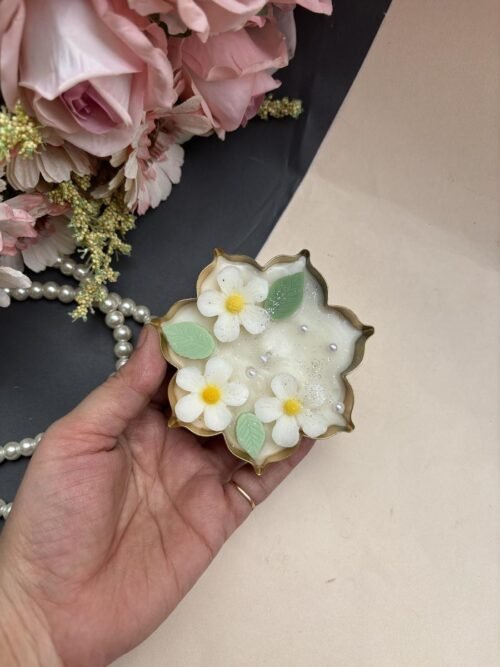 Urli Candle 3.5 Inch