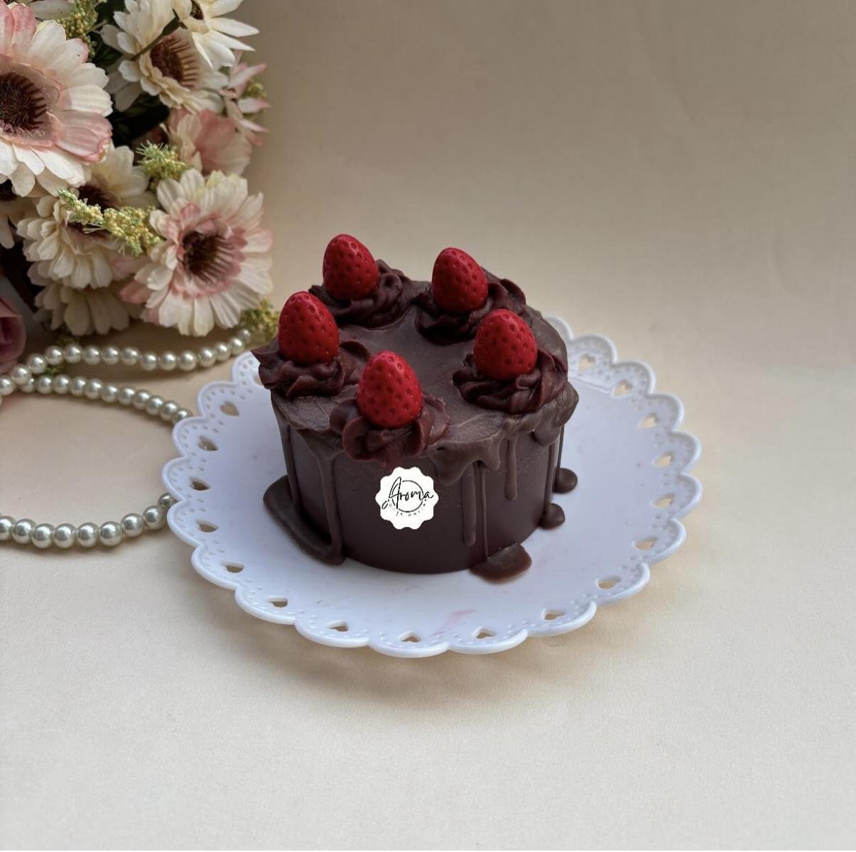 Chocolate Strawberry Cake Candle