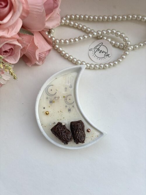 Moon Dates Candle
