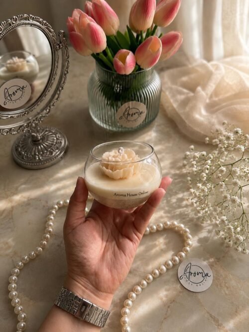Carnation Glow Gel Candle