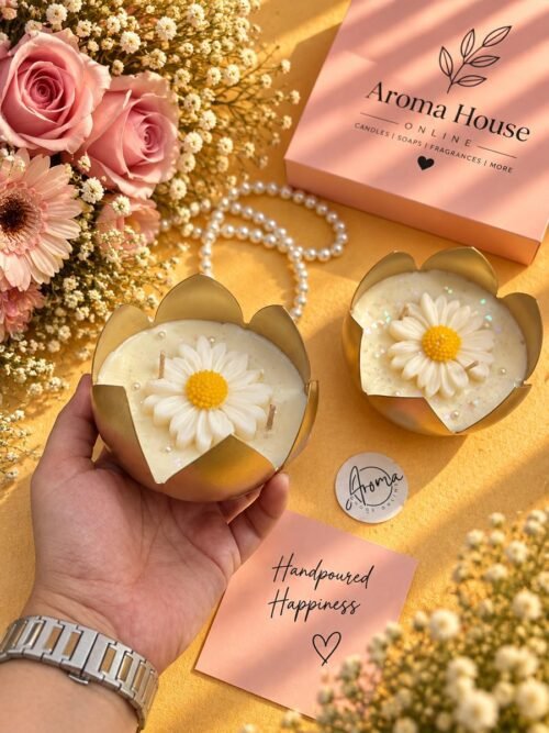 Daisy Lotus Bowl Candle