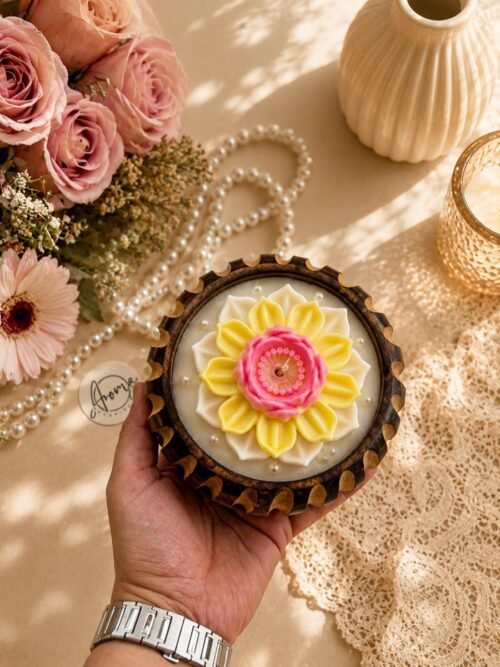 Lotus Wooden Lining Jar Candle