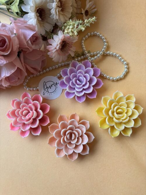 Lotus Bloom Candle (Set of 4 Pcs)