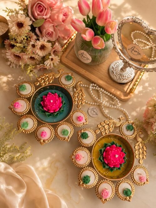 Lotus Peacock Urli Candle